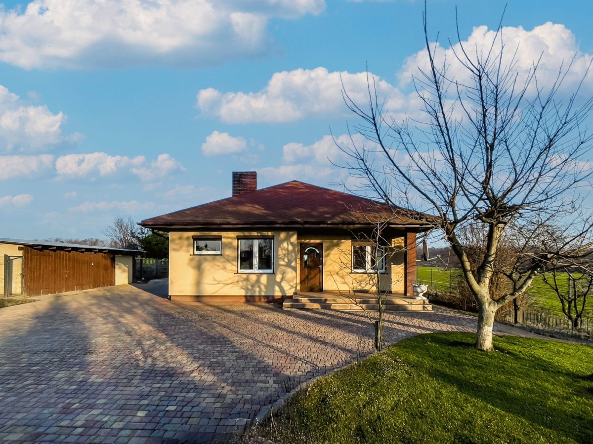 dom wolnostojący, 3 pokoje Szczukwin