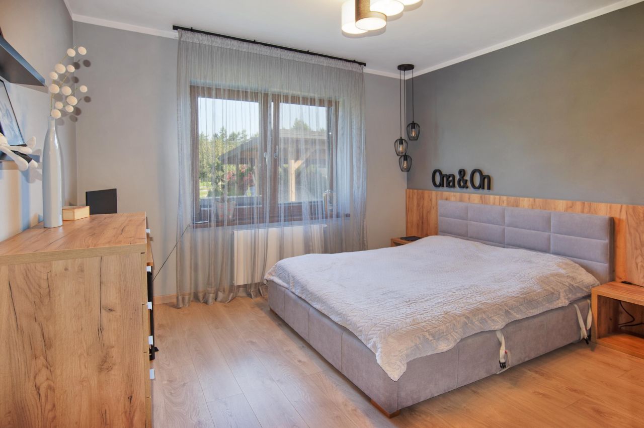 dom wolnostojący, 4 pokoje Częstochowa Kiedrzyn, ul. Sucharskiego. Zdjęcie 17