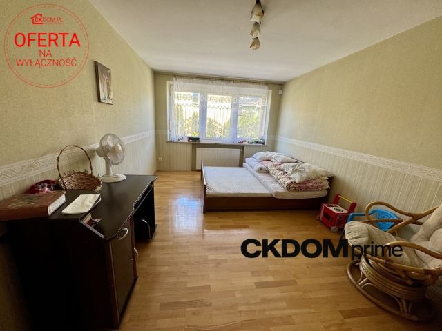 dom szeregowy, 8 pokoi Kielce. Zdjęcie 7