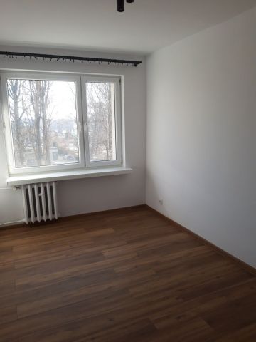 Mieszkanie 2-pokojowe Częstochowa Tysiąclecie, ul. Nałkowskiej. Zdjęcie 1