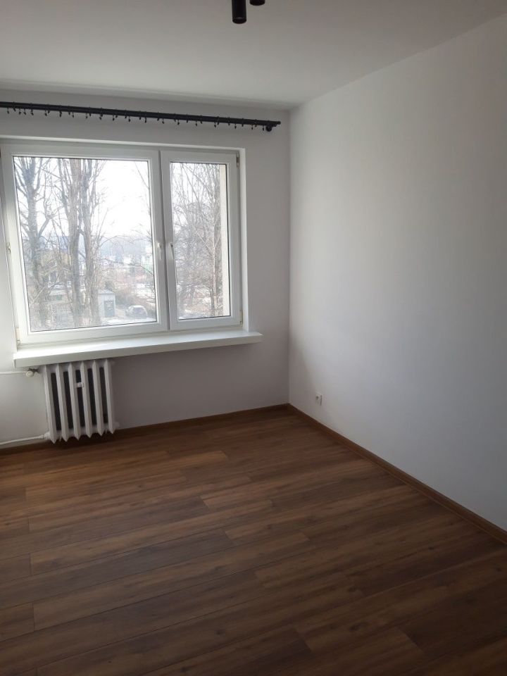 Mieszkanie 2-pokojowe Częstochowa Tysiąclecie, ul. Nałkowskiej. Zdjęcie 1