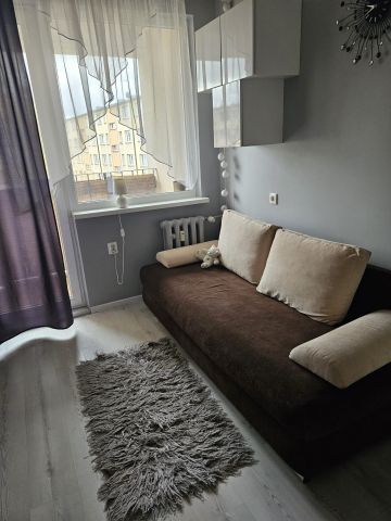 Mieszkanie 3-pokojowe Złotoryja Centrum, pl. Władysława Reymonta. Zdjęcie 1