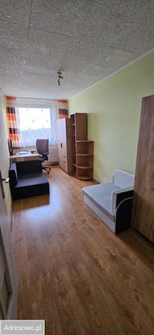 Mieszkanie 3-pokojowe Oława, ul. Ignacego Paderewskiego. Zdjęcie 1