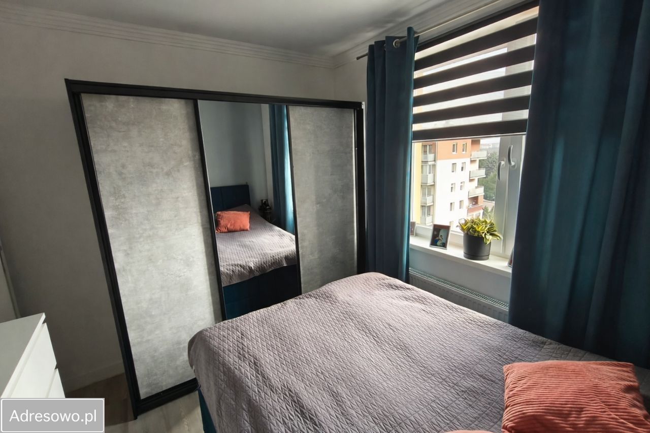 Mieszkanie 2-pokojowe Jaroty, ul. Bartąska. Zdjęcie 3