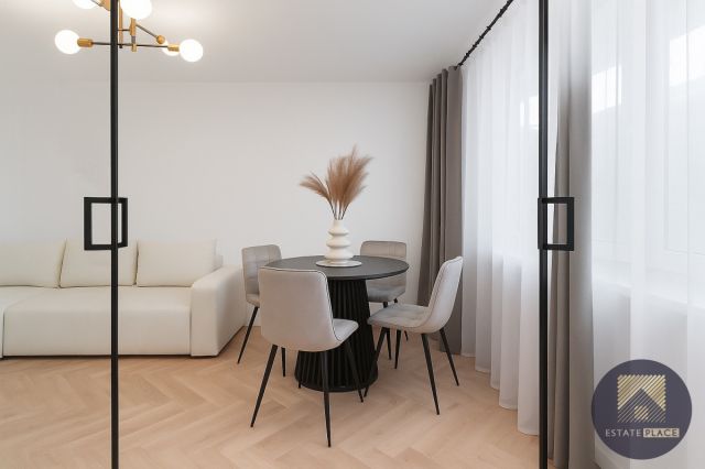 Mieszkanie 3-pokojowe Warszawa Śródmieście, ul. Fabryczna. Zdjęcie 1