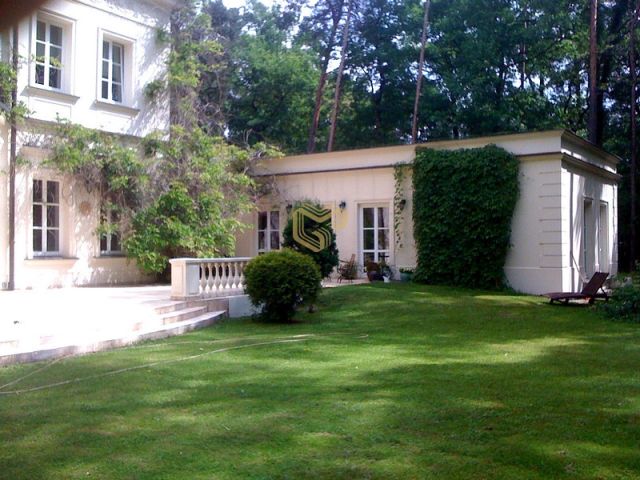 dom wolnostojący, 15 pokoi Konstancin-Jeziorna. Zdjęcie 4