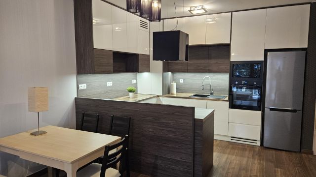 Mieszkanie 3-pokojowe Zielonka, ul. Prymasa Stefana Wyszyńskiego. Zdjęcie 1