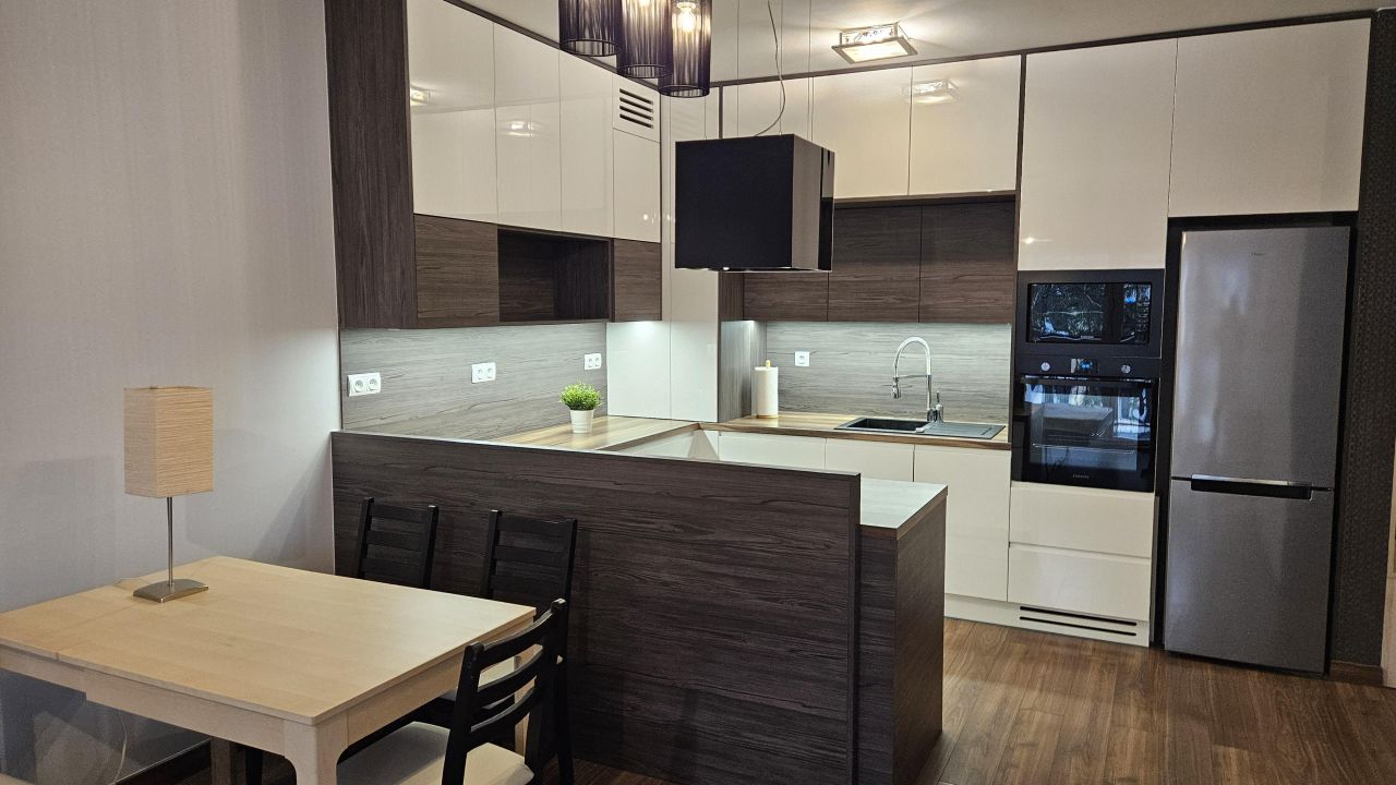 Mieszkanie 3-pokojowe Zielonka, ul. Prymasa Stefana Wyszyńskiego. Zdjęcie 1