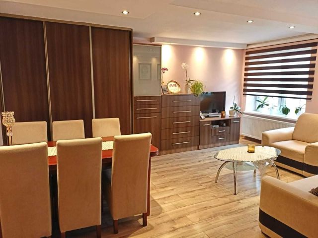 Mieszkanie 2-pokojowe Żarów. Zdjęcie 1