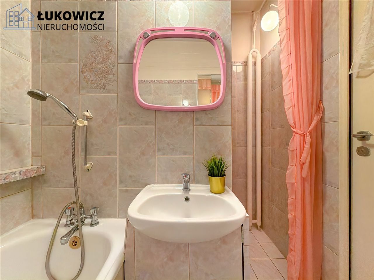 Mieszkanie 1-pokojowe Bielsko-Biała Komorowice Krakowskie. Zdjęcie 14