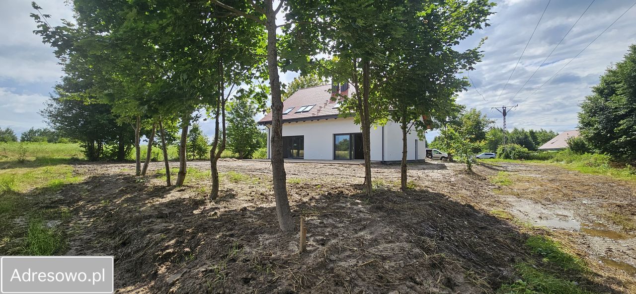 bliźniak, 5 pokoi Patryki. Zdjęcie 8