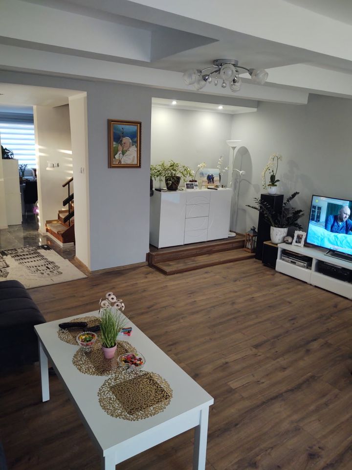 bliźniak, 5 pokoi Kołobrzeg Centrum, ul. Basztowa. Zdjęcie 2