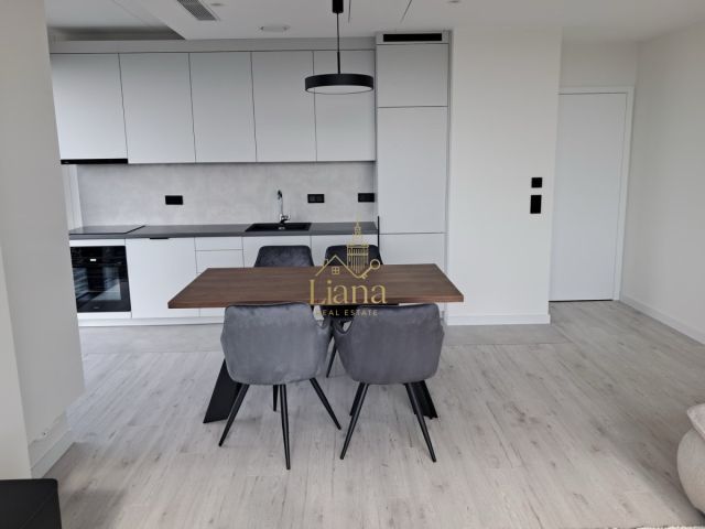 Mieszkanie 3-pokojowe Warszawa Wola, ul. Prosta. Zdjęcie 12