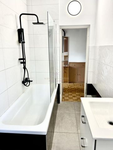 dom wolnostojący, 7 pokoi Bielsko-Biała, ul. Ludwika Solskiego. Zdjęcie 12