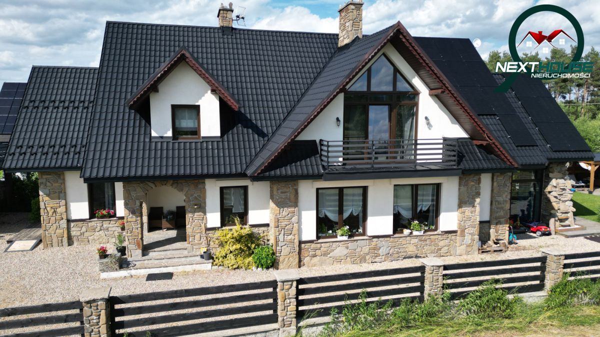 dom wolnostojący, 7 pokoi Czarny Dunajec. Zdjęcie 2