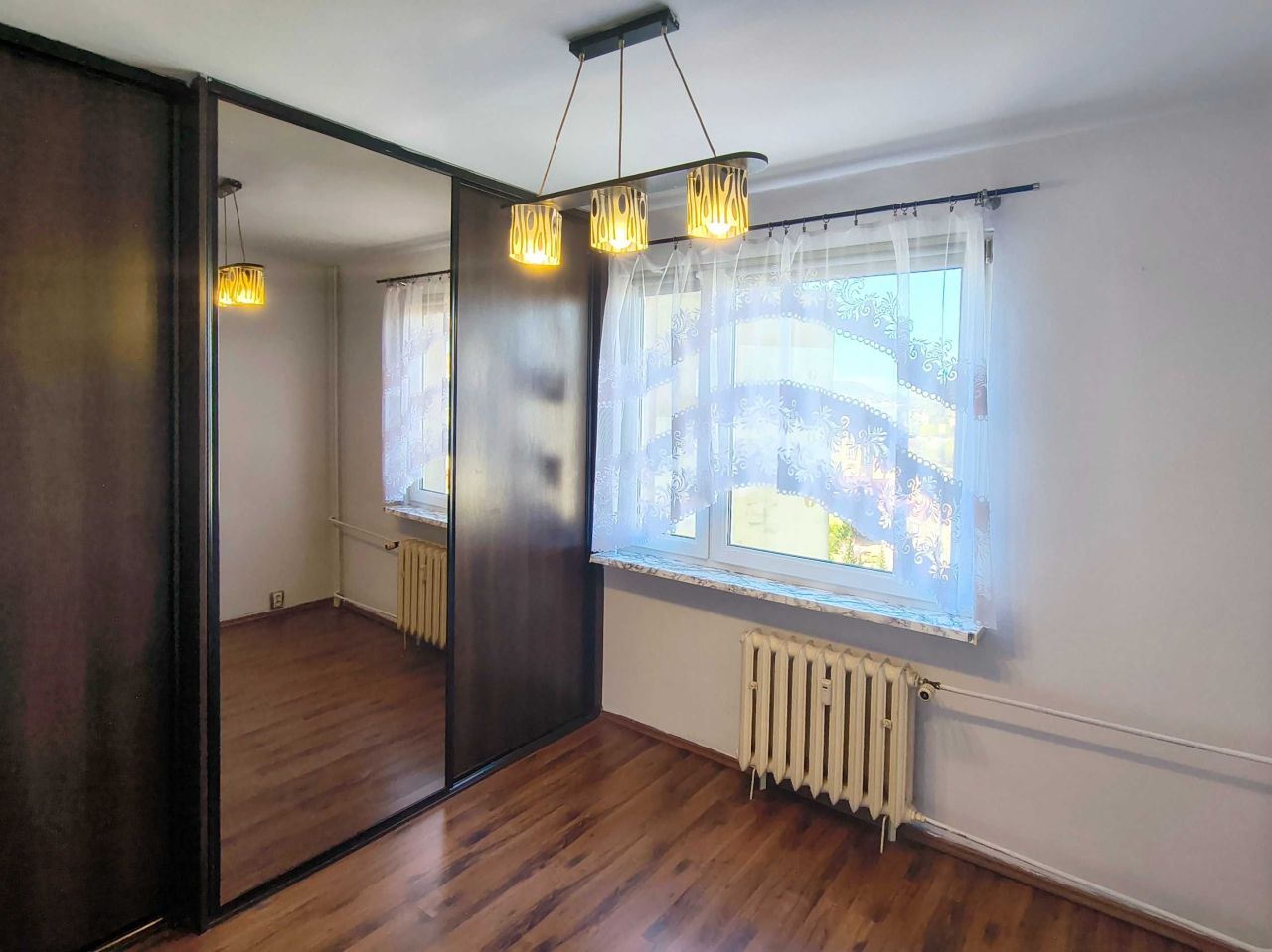 Mieszkanie 3-pokojowe Bielsko-Biała Osiedle Karpackie, ul. Doliny Miętusiej. Zdjęcie 3