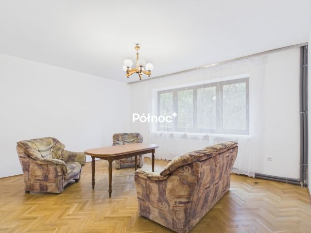 dom wolnostojący, 8 pokoi Zakręt. Zdjęcie 2