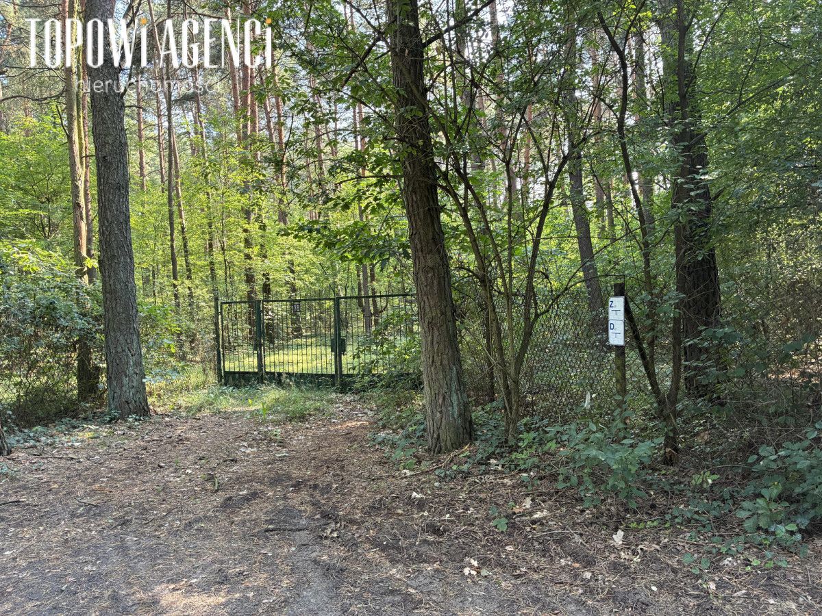 dom wolnostojący, 2 pokoje Rosanów, ul. Wiosenna. Zdjęcie 2