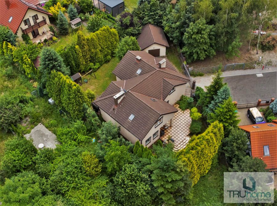 dom wolnostojący, 7 pokoi Katowice Ochojec. Zdjęcie 2