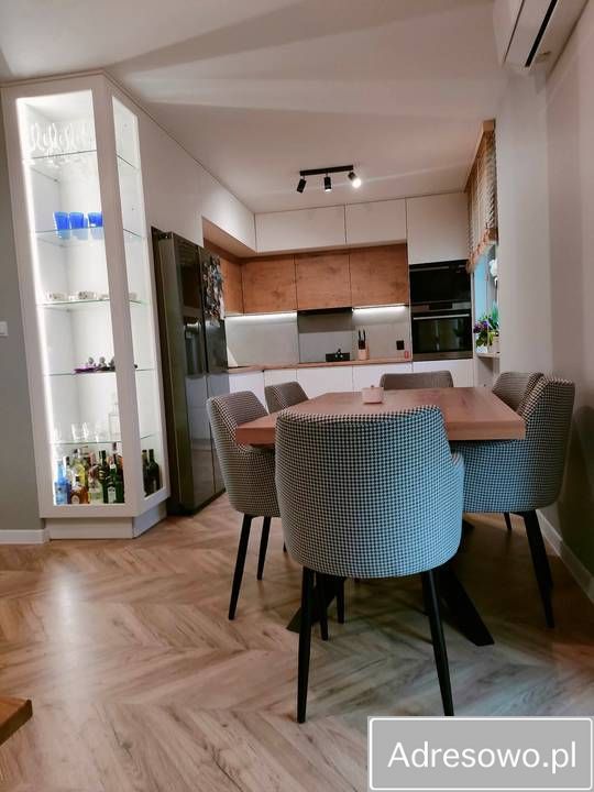 Mieszkanie 3-pokojowe Myszków. Zdjęcie 4