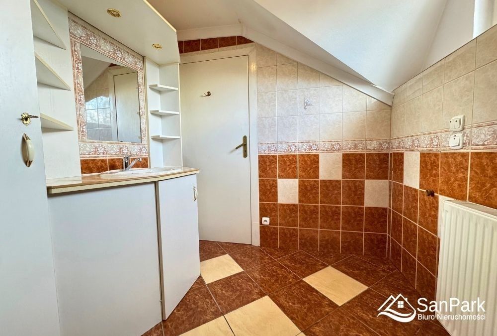 bliźniak, 4 pokoje Uherce Mineralne. Zdjęcie 20