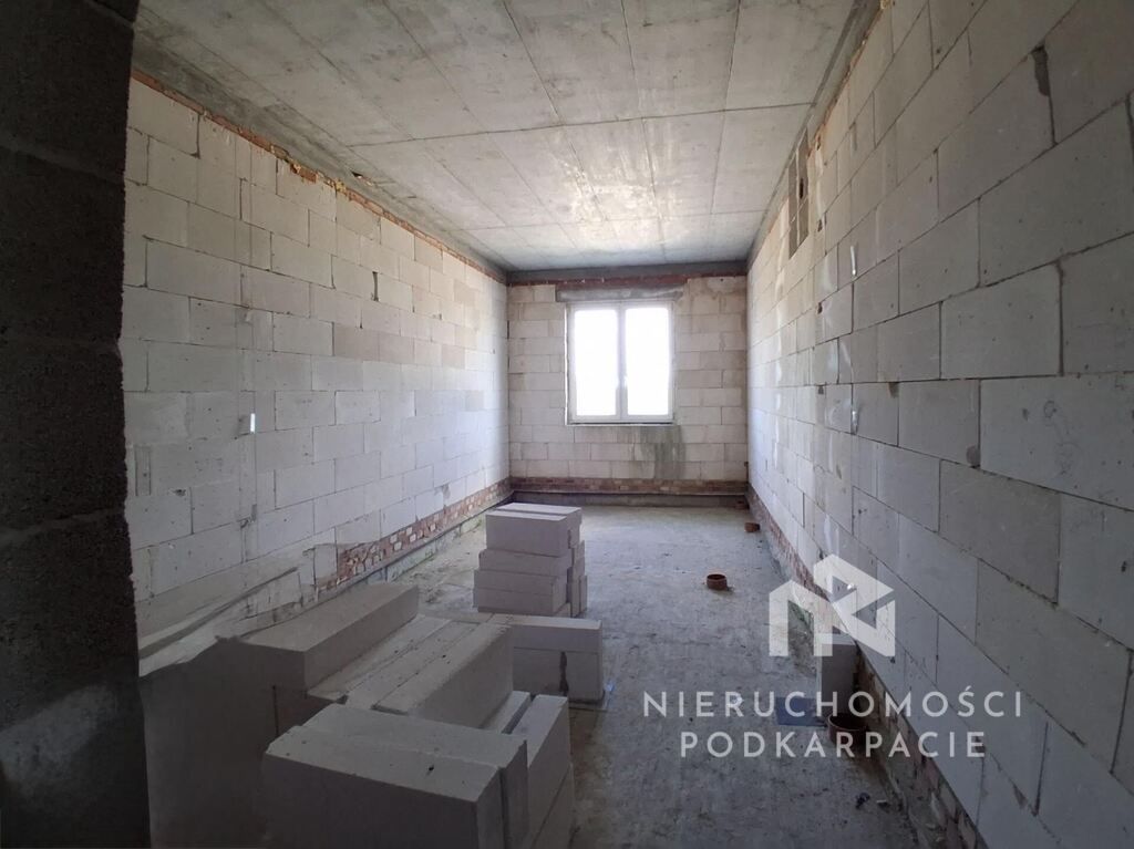 Hala/magazyn Tuszów Narodowy. Zdjęcie 6