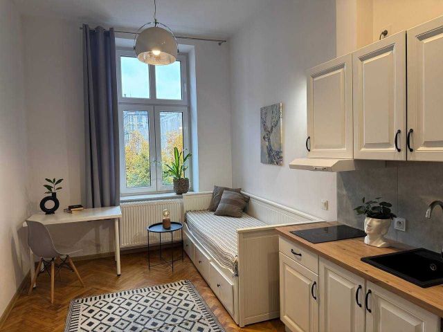 Mieszkanie 1-pokojowe Katowice Śródmieście, ul. Dworcowa. Zdjęcie 1