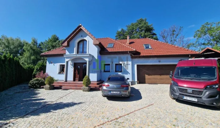 dom wolnostojący, 6 pokoi Krzyków