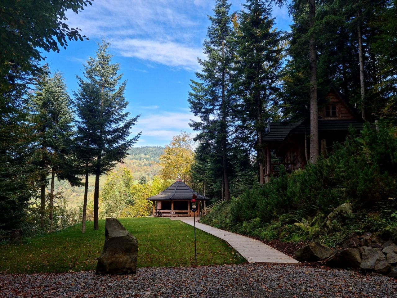 dom wolnostojący, 3 pokoje Królowa Górna. Zdjęcie 6