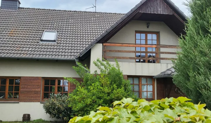 bliźniak, 4 pokoje Krośnica, ul. Cicha