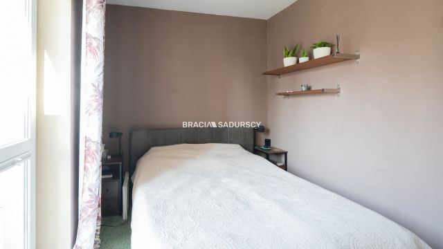 Mieszkanie 3-pokojowe Kraków Mistrzejowice, os. Oświecenia. Zdjęcie 13