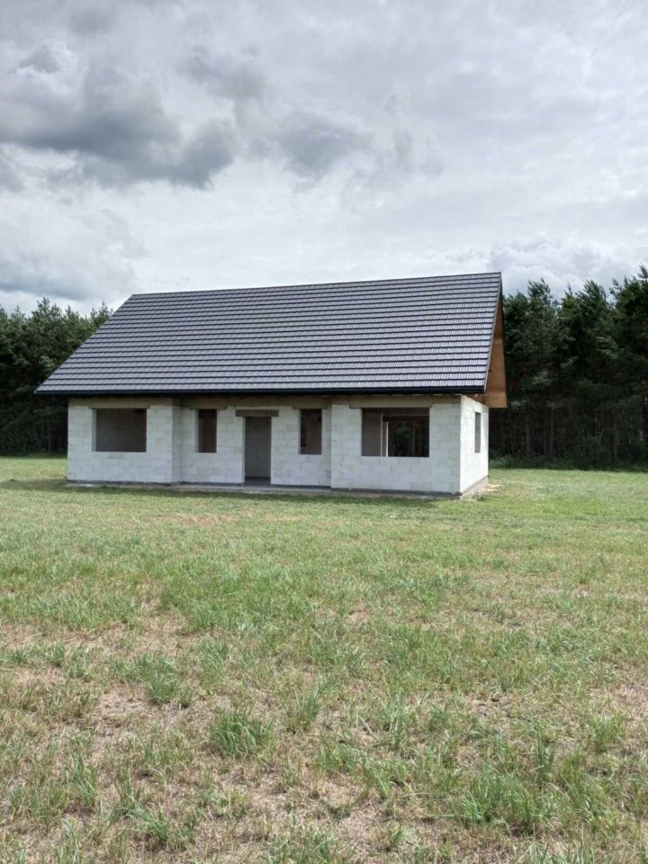 dom wolnostojący Rostki