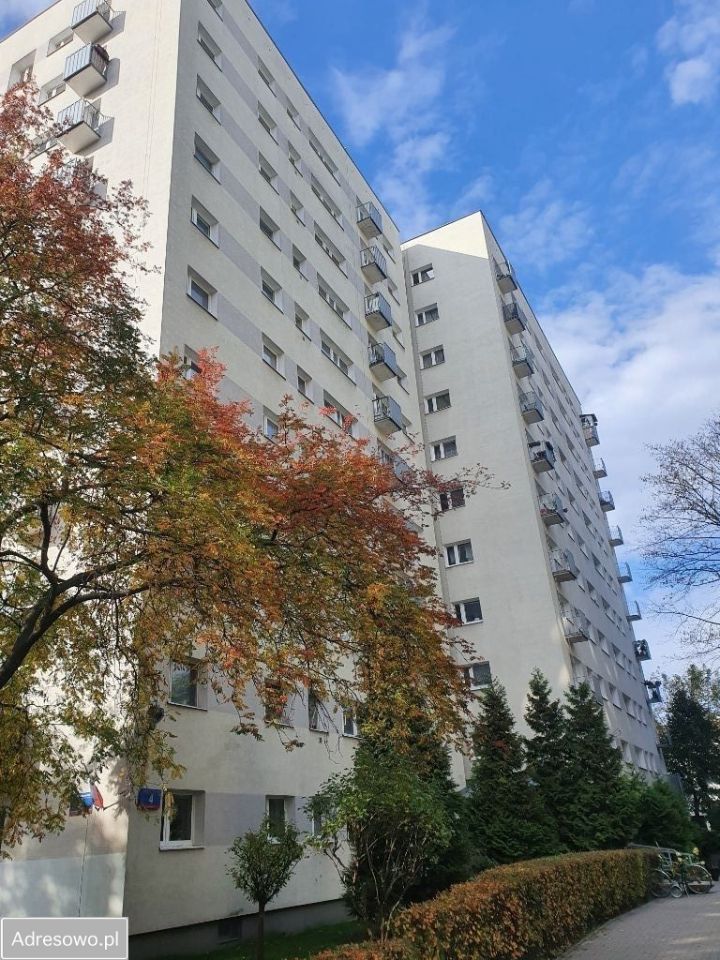 Mieszkanie 3-pokojowe Warszawa Wola, skwer ks. kard. Stefana Wyszyńskiego. Zdjęcie 1