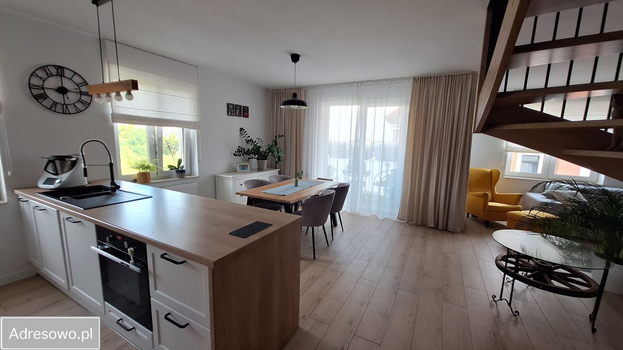 Mieszkanie 4-pokojowe Świecie, ul. gen. Józefa Hallera. Zdjęcie 4