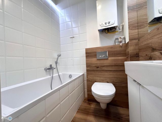 Mieszkanie 3-pokojowe Kielce Centrum, ul. Stefana Żeromskiego. Zdjęcie 14