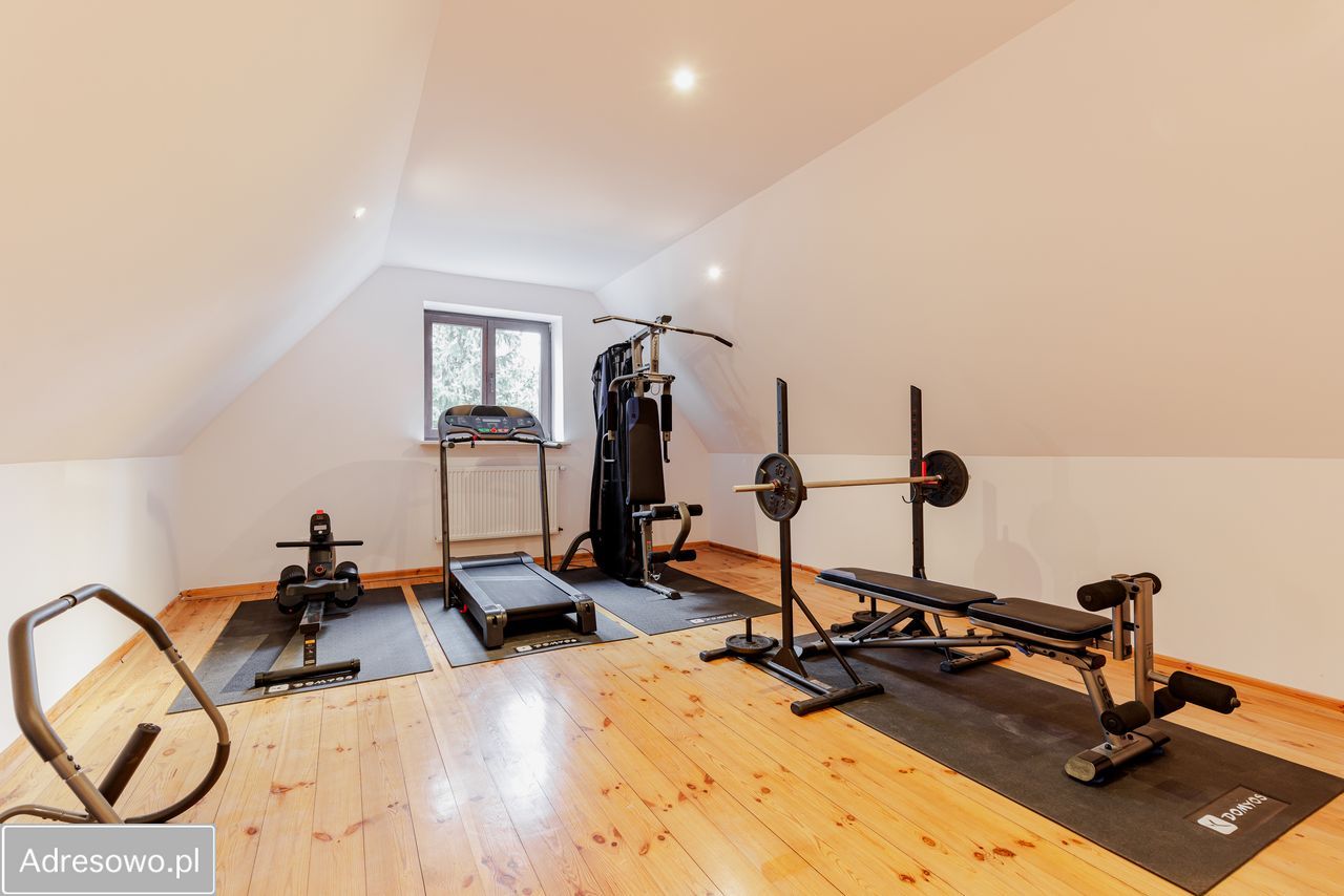 dom wolnostojący, 10 pokoi Konstancin-Jeziorna, ul. Aleja Wojska Polskiego. Zdjęcie 7