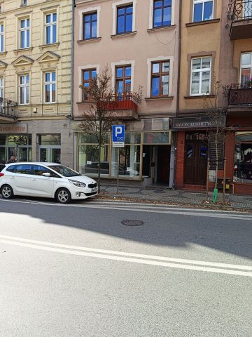 Lokal Września Centrum. Zdjęcie 1