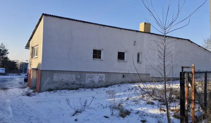 Hala/magazyn Lubicz Dolny, ul. Sadowa