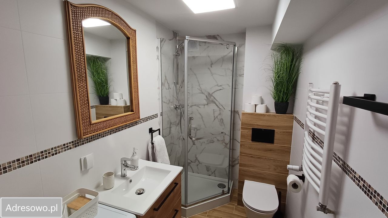 dom wolnostojący, 10 pokoi Nadole. Zdjęcie 11