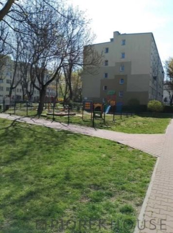 Mieszkanie 3-pokojowe Warszawa Ursus, ul. gen. Kazimierza Sosnkowskiego. Zdjęcie 5