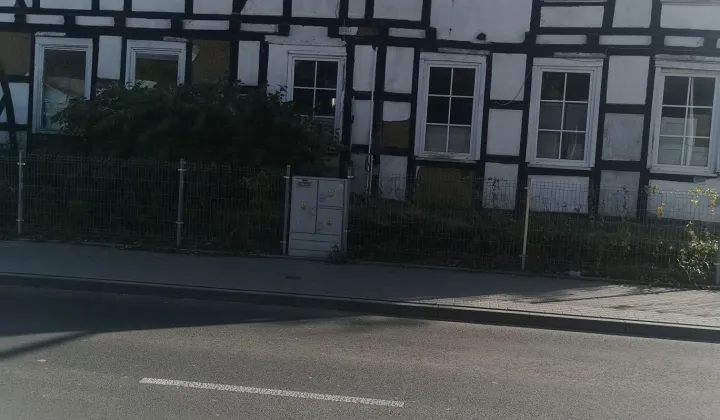 dom wolnostojący Dygowo, ul. Główna