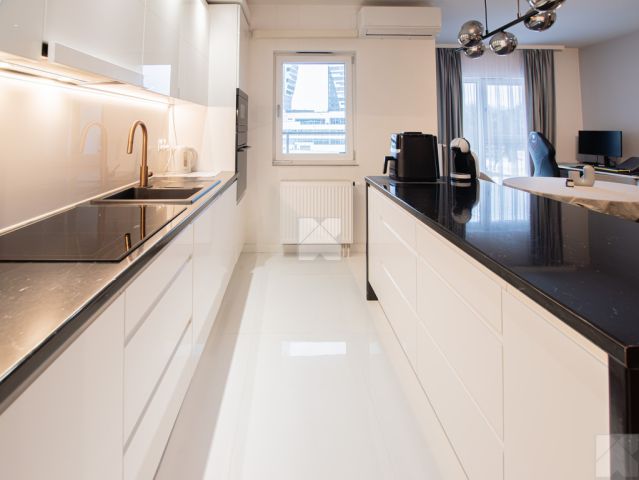 Mieszkanie 3-pokojowe Rzeszów Śródmieście, ul. Podwisłocze. Zdjęcie 4