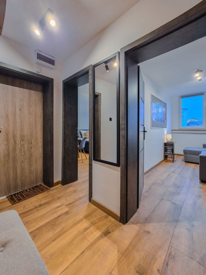 Mieszkanie 2-pokojowe Jelenia Góra, ul. Obrońców Westerplatte. Zdjęcie 11