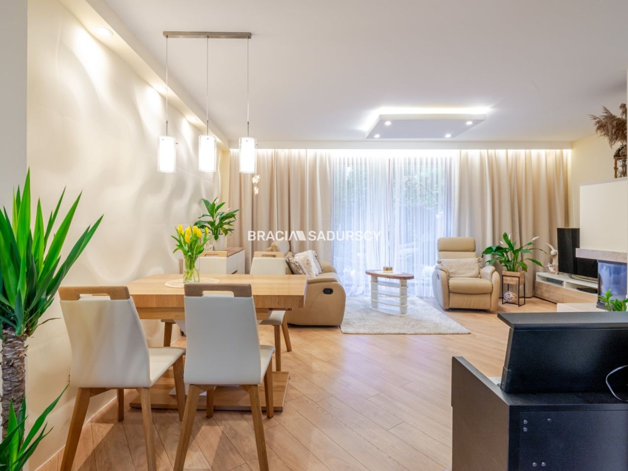 bliźniak, 4 pokoje Zielonki Marszowiec, ul. Kwiatów Polnych. Zdjęcie 2