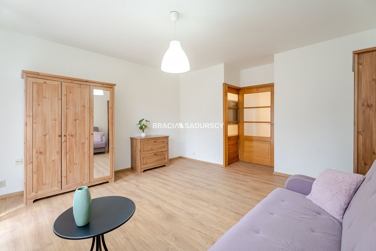 Mieszkanie 3-pokojowe Kraków Prądnik Czerwony, ul. Jezuitów. Zdjęcie 4