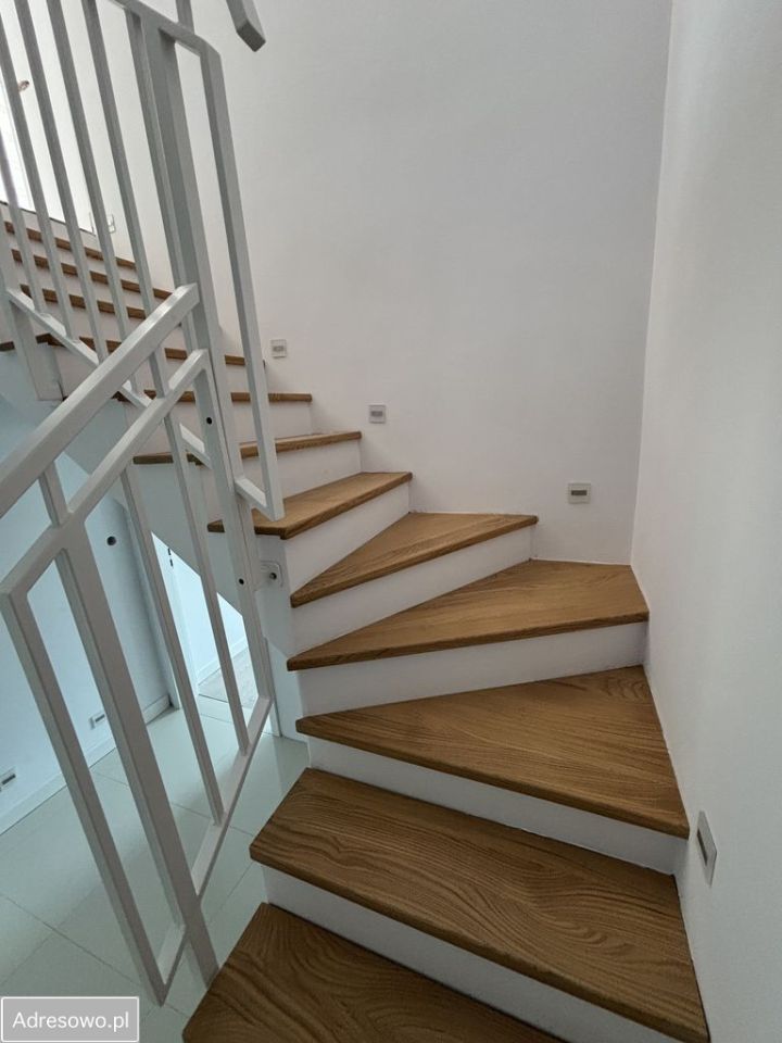 dom wolnostojący, 6 pokoi Gościno, ul. Różana. Zdjęcie 4