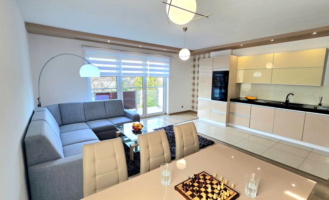 Mieszkanie 4-pokojowe Bielsko-Biała Straconka. Zdjęcie 5