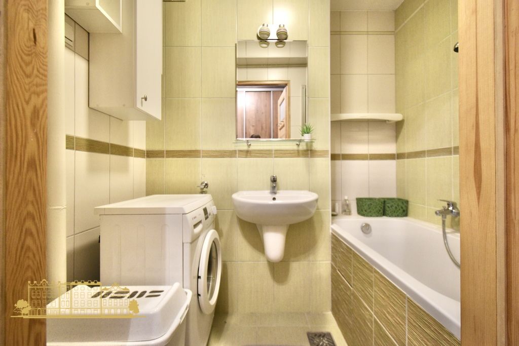 Mieszkanie 3-pokojowe Kraków, ul. Królewska. Zdjęcie 8