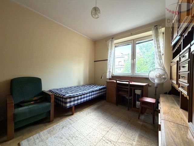 Mieszkanie 3-pokojowe Piastów, ul. Żbikowska. Zdjęcie 4