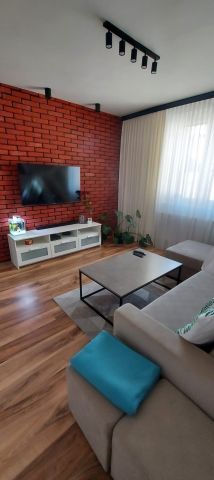 Mieszkanie 2-pokojowe Oleśnica, ul. Stanisława Moniuszki. Zdjęcie 1